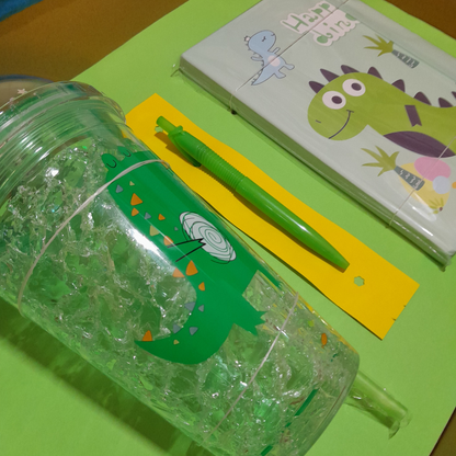 Kit Infantil Dinossauro: Copo, Caderno e Caneta